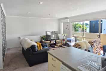 B/6 Manning Street, Hamilton Central