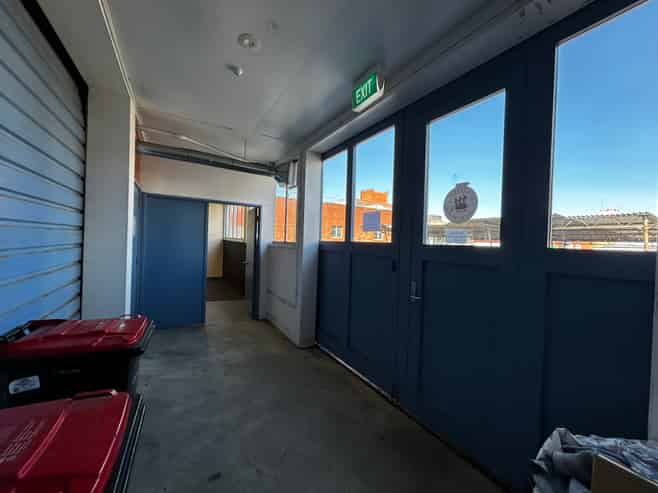 Office or Retail Central Dunedin