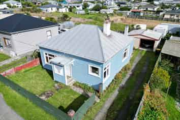 15 Henderson Street, Bluff