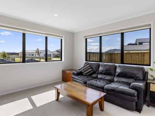 48 Maunganamu Drive, Wharewaka