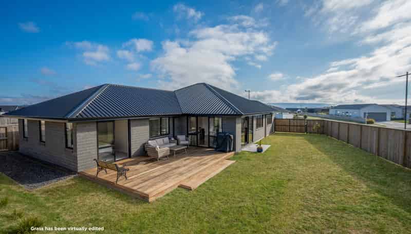 48 Maunganamu Drive, Wharewaka