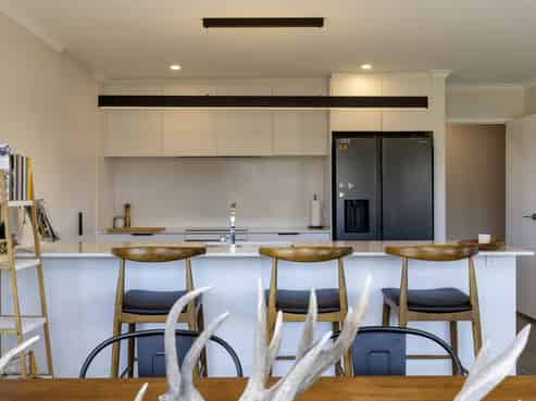 48 Maunganamu Drive, Wharewaka