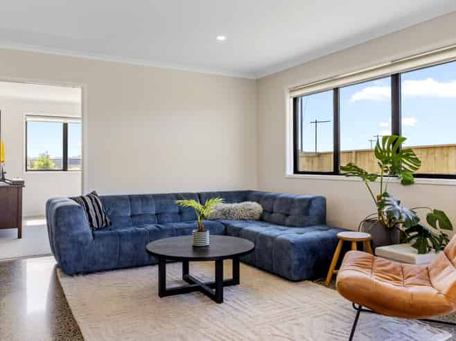 48 Maunganamu Drive, Wharewaka