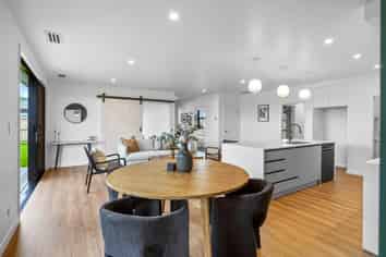 3B Keri Rua Road, Cambridge