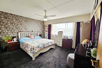 80 Gray Avenue, Paraparaumu Beach