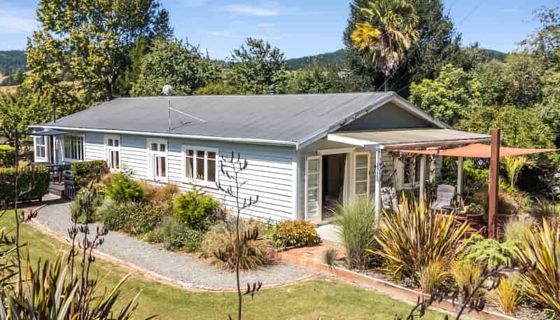 20 Tui Road, Tapawera