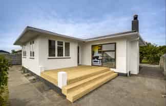 11 Kelvin Road, Maraenui