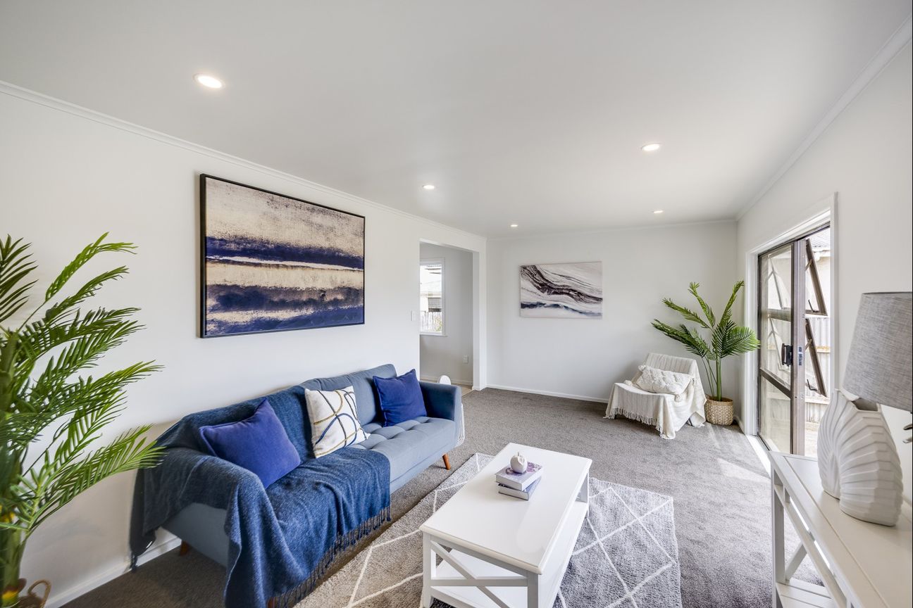 Freshly Renovated & Ready to Go – Motivated Vendor - Aanzicht 5