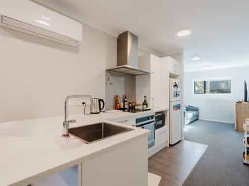 G04/17 Vialou Street, Hamilton Central