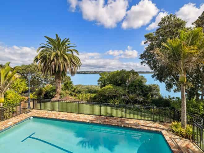 7 Beresford Street, Bayswater