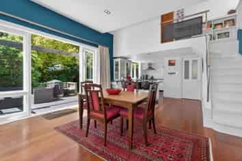 31 Nikau Street, Eastbourne