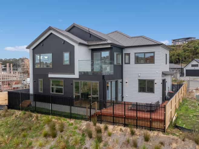 29 Streamview Way, Long Bay