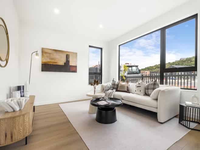 29 Streamview Way, Long Bay