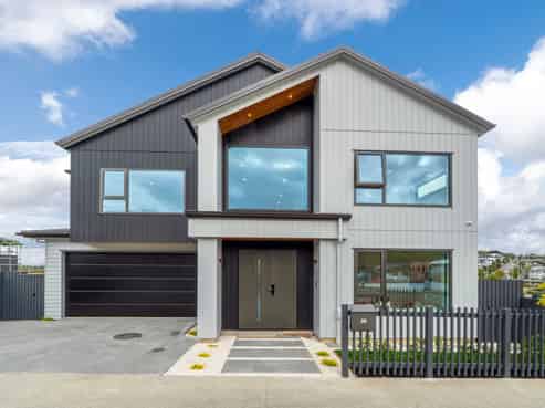 29 Streamview Way, Long Bay