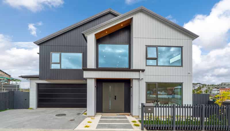 29 Streamview Way, Long Bay