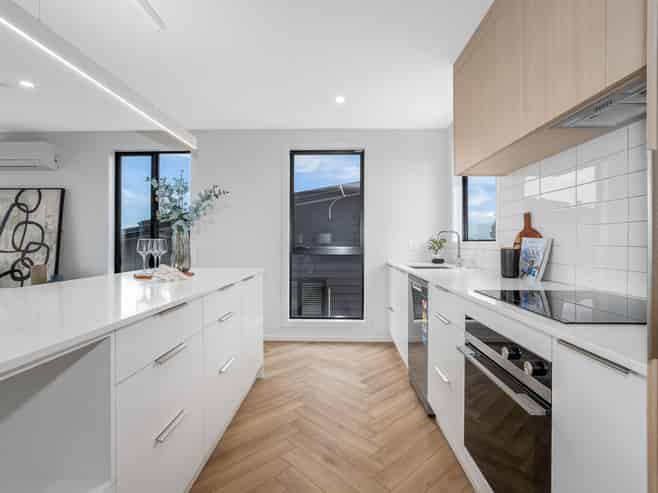 8a Martin Road, Paraparaumu