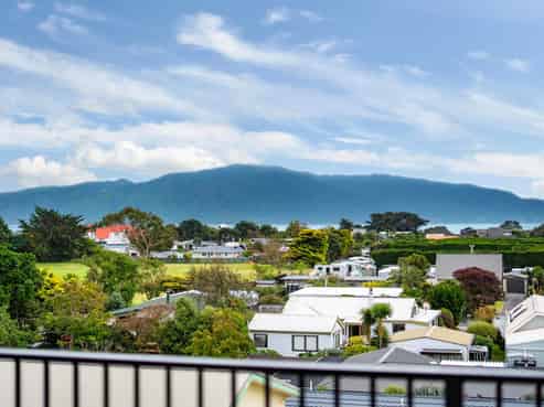 8b Martin Road, Paraparaumu