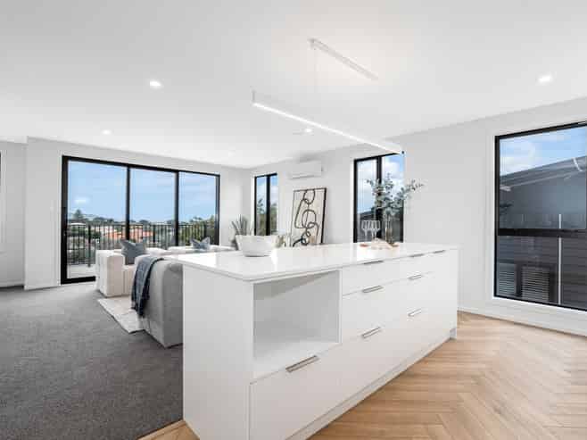 8a Martin Road, Paraparaumu