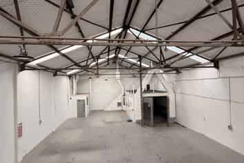 Dream Industrial unit in Miramar 