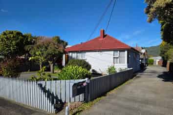 36 Colson Street, Avalon