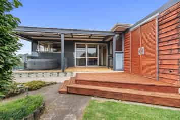 10 Culzean Grove, Bell Block