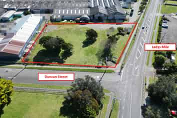 Well positioned industrial site.