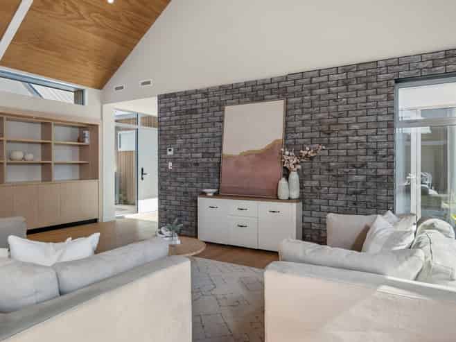 30 Frank Ernest Crescent, Prebbleton