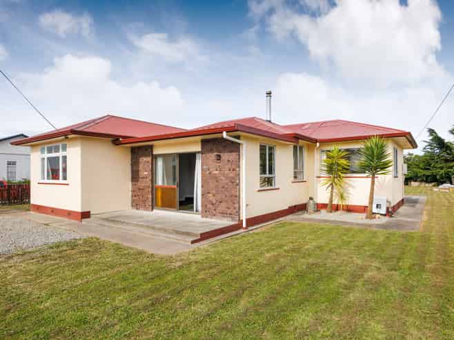 40 King Street, Marton