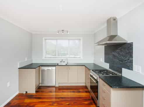 40 King Street, Marton