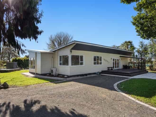 95 White Pine Bush Road, Awakeri