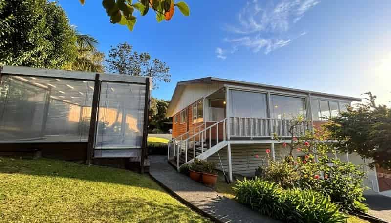 21A Galaxy Drive, Mairangi Bay