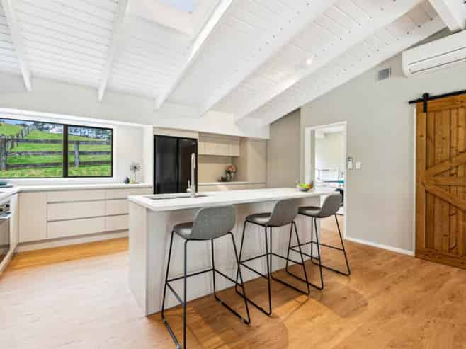 748 Dairyflat Highway , Dairy Flat