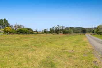 411 Pine Valley Road, Dairy Flat