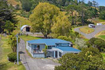 411 Pine Valley Road, Dairy Flat