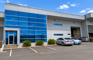 Standout Modern Triton Drive Industrial 