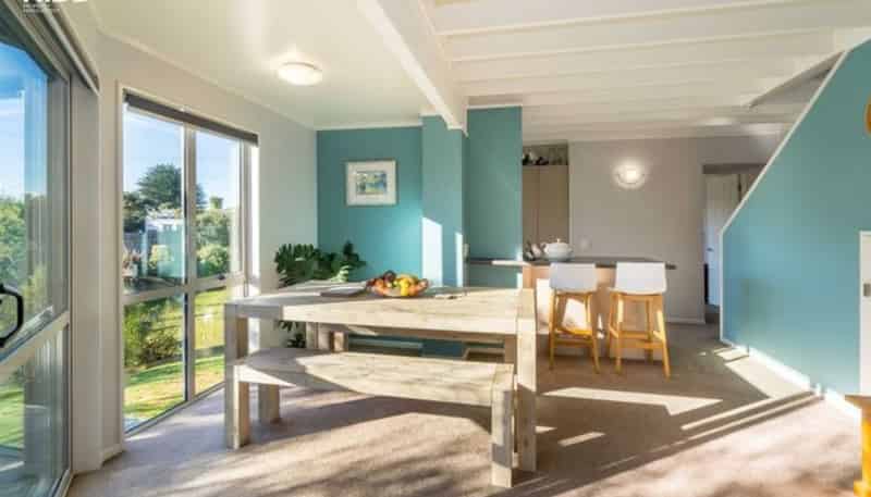 2 Halkirk Street, Karitane