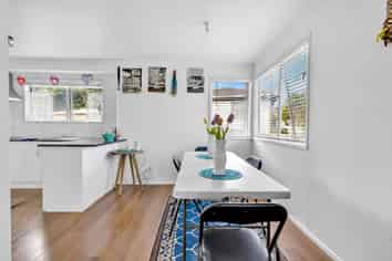 342 Roscommon Road, Clendon Park