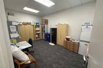 Inviting Ground Floor Tenancy in Nelson's Heart