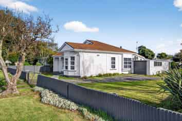 3 Haldane Street, Elgin