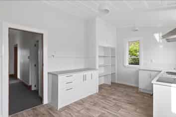 3 Haldane Street, Elgin