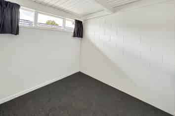 4/31 Albert Street, Palmerston North Surrounds