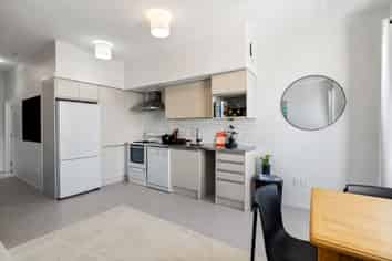 33 Karo Drive, Te Aro