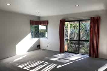 A/14 Vale Road, Parahaki