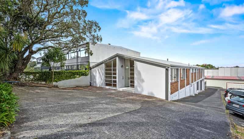 35 Woodside Avenue, Northcote