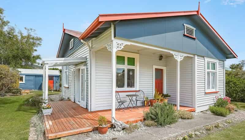 10 Greenfield Street, HECTOR