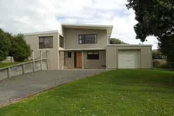 51 William St, Waikanae Beach