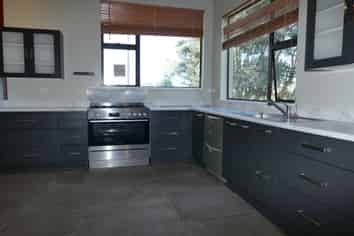 51 William St, Waikanae Beach