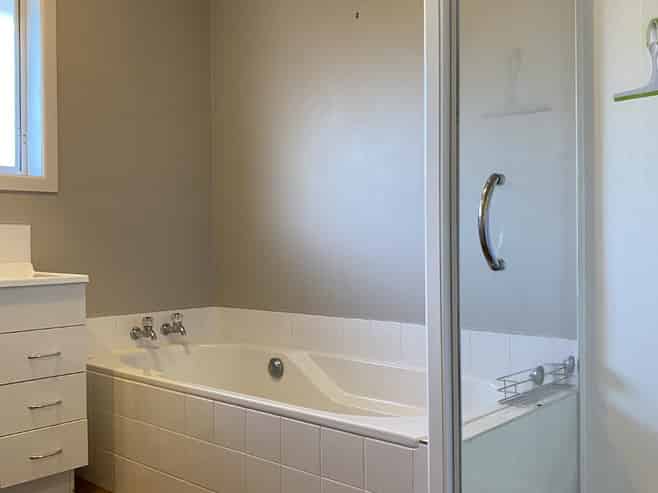 12 Bankwood Road, Chartwell