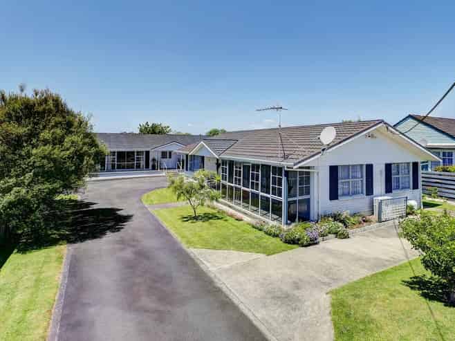 12 Bankwood Road, Chartwell