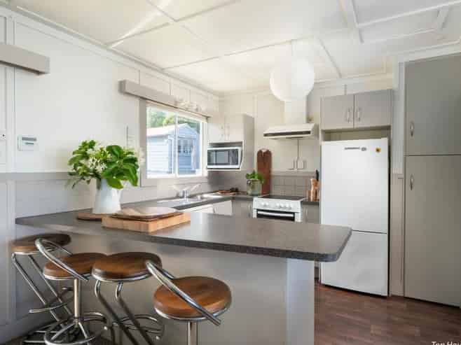 171 Lake Terrace, Hilltop